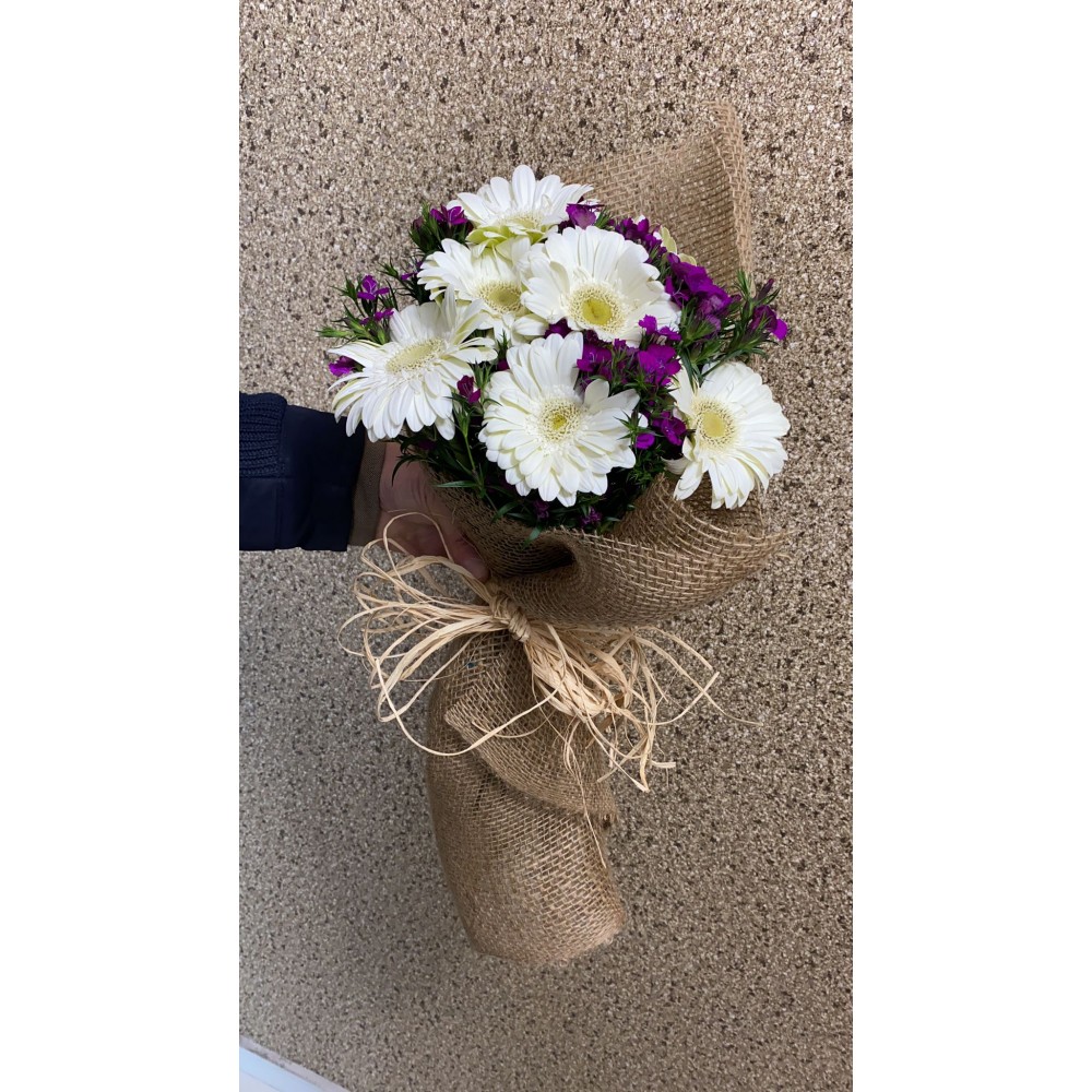 6 Beyaz Gerbera Hüsnüyusuf Buketi